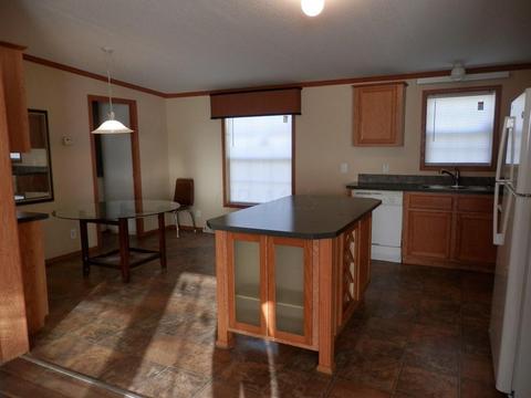 898 E Mark St, Marion, OH 43302 photo 5