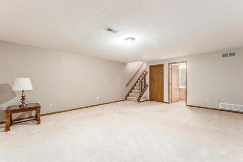 7992 Jaymes St, Dublin, OH 43017 photo 17