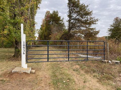 10936 Dennis Rd, Lockbourne, OH 43137 photo 1