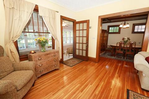 73 Crestview Rd, Columbus, OH 43202 photo 6