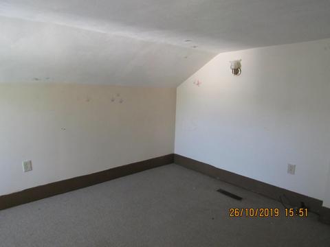 349 E High St, Circleville, OH 43113 photo 11