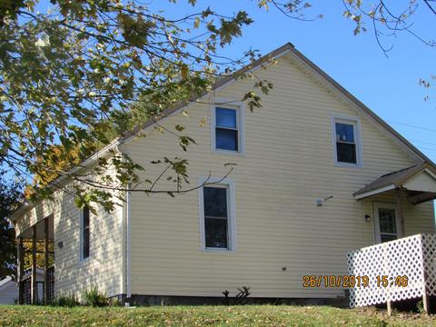349 E High St, Circleville, OH 43113 photo 3