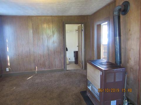 349 E High St, Circleville, OH 43113 photo 4