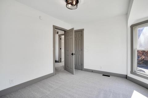 294 E 4th Ave, Columbus, OH 43201 photo 20