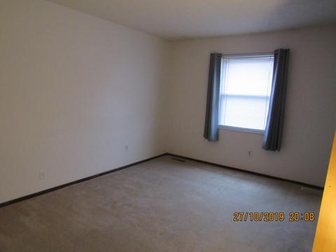 506 Sycamore Dr, Circleville, OH 43113 photo 10
