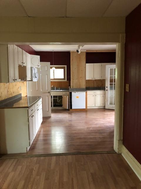 208 E Winter St, Delaware, OH 43015 photo 4