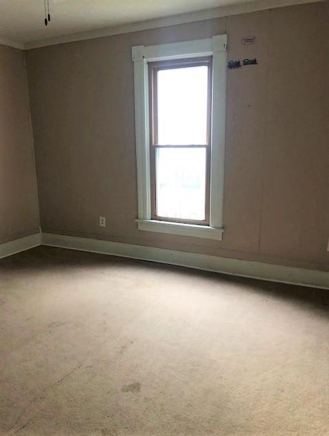 208 E Winter St, Delaware, OH 43015 photo 2