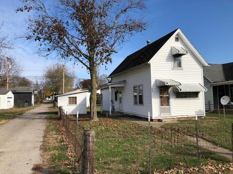 222 Town St, Circleville, OH 43113 photo 1