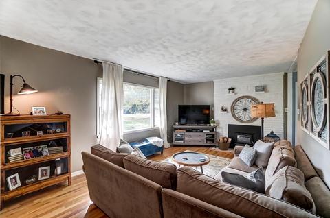 519 E Johnstown Rd, Columbus, OH 43230 photo 8