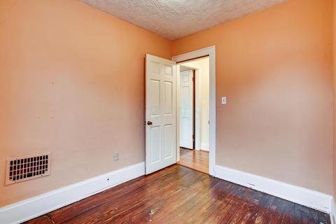 386 E Markison Ave, Columbus, OH 43207 photo 21