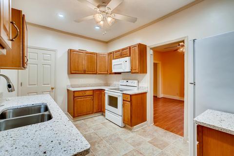 386 E Markison Ave, Columbus, OH 43207 photo 9