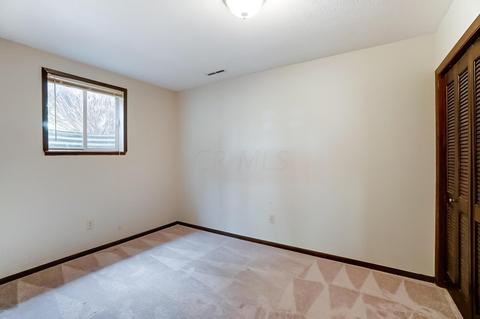 986 Hickory Rd, Heath, OH 43056 photo 19