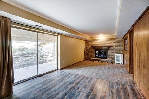 986 Hickory Rd, Heath, OH 43056 photo 17