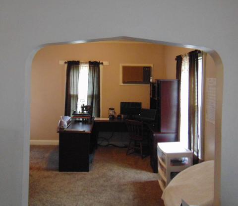 233 E Walnut St, Marion, OH 43302 photo 5