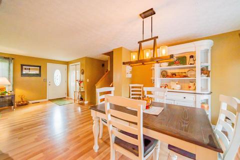 70 E Douglas St, Johnstown, OH 43031 photo 10