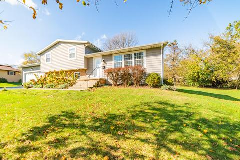 70 E Douglas St, Johnstown, OH 43031 photo 2