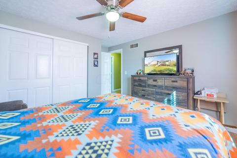 70 E Douglas St, Johnstown, OH 43031 photo 19
