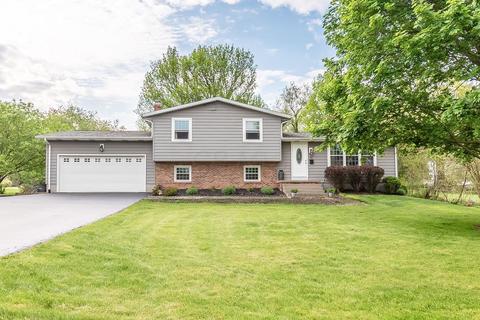 70 E Douglas St, Johnstown, OH 43031 photo 1