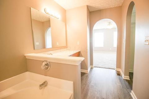 3002 Devonshire Dr, Delaware, OH 43015 photo 18