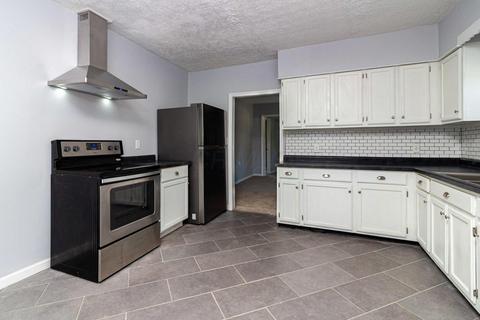 3661 Dixon Rd SW, Pataskala, OH 43062 photo 11