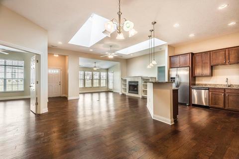 5912 Eiger Dr, Columbus, OH 43213 photo 2