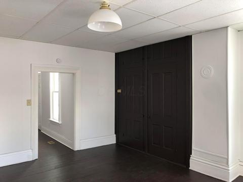 125 E High St, Circleville, OH 43113 photo 8