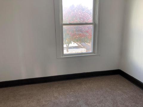 125 E High St, Circleville, OH 43113 photo 13