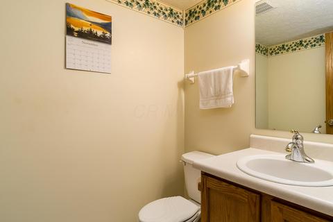 662 Crofton Loop, Delaware, OH 43015 photo 23