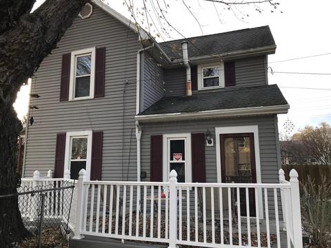 696 E Front St, Logan, OH 43138 photo 5