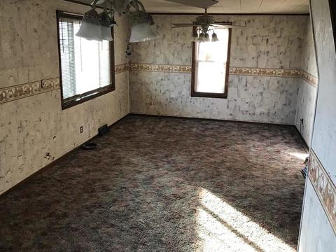 696 E Front St, Logan, OH 43138 photo 12