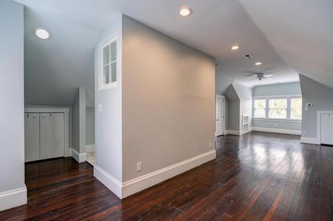 60 E 3rd Ave, Columbus, OH 43201 photo 25