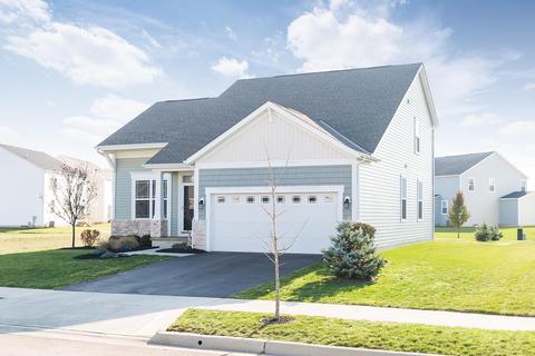 323 Benjamin St, Delaware, OH 43015 photo 2