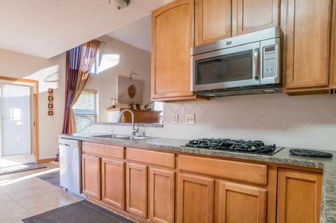 208 Emerald Ice Loop, Delaware, OH 43015 photo 37