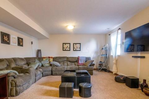208 Emerald Ice Loop, Delaware, OH 43015 photo 11