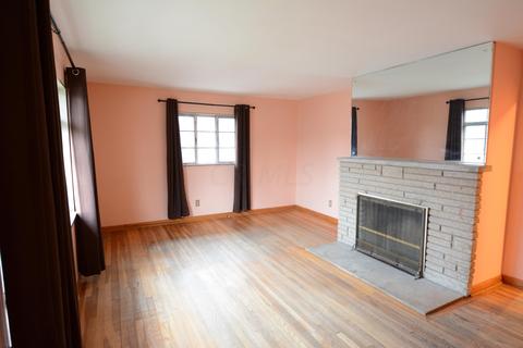 3445 Maize Rd, Columbus, OH 43224 photo 3