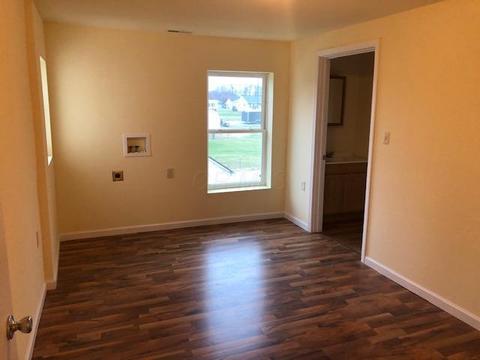 326 Lancaster Pike, Circleville, OH 43113 photo 6