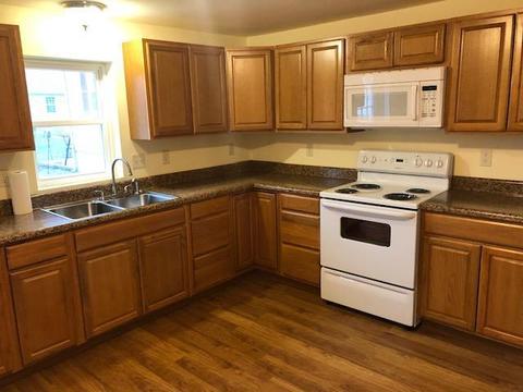 326 Lancaster Pike, Circleville, OH 43113 photo 3