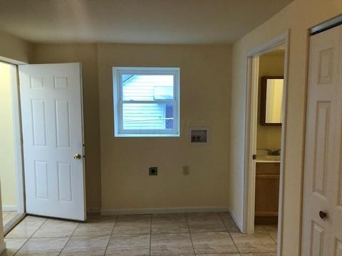 326 Lancaster Pike, Circleville, OH 43113 photo 4