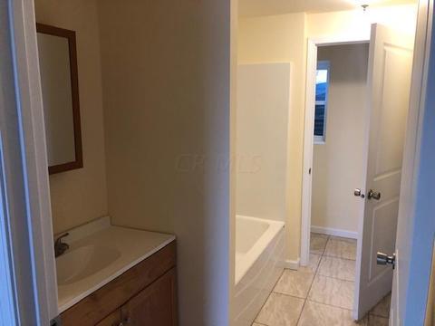 326 Lancaster Pike, Circleville, OH 43113 photo 9