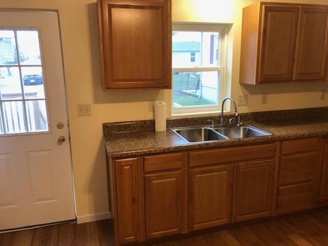 326 Lancaster Pike, Circleville, OH 43113 photo 2
