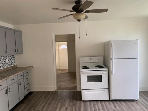 513 E Mound St, Circleville, OH 43113 photo 6