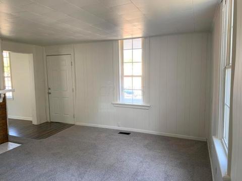 513 E Mound St, Circleville, OH 43113 photo 2