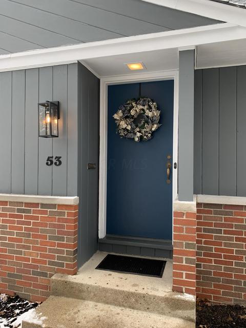 53 Howard Ave, Worthington, OH 43085 photo 2