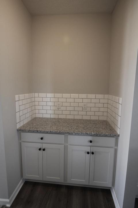 283 Minton Dr, Delaware, OH 43015 photo 8
