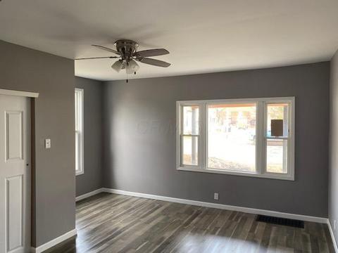 213 W Corwin St, Circleville, OH 43113 photo 11