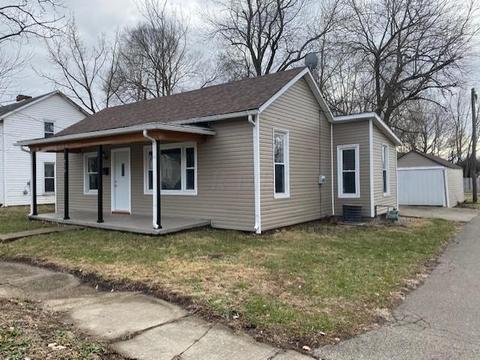 213 W Corwin St, Circleville, OH 43113 photo 2