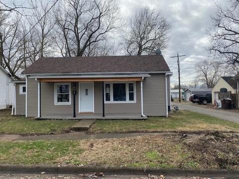 213 W Corwin St, Circleville, OH 43113 photo 1