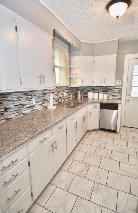 572 E Moler St, Columbus, OH 43207 photo 11