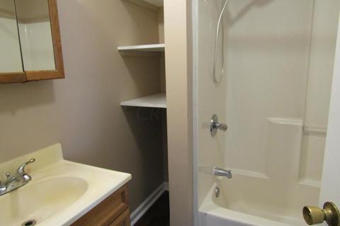 23 E Smiley Ave, Shelby, OH 44875 photo 6