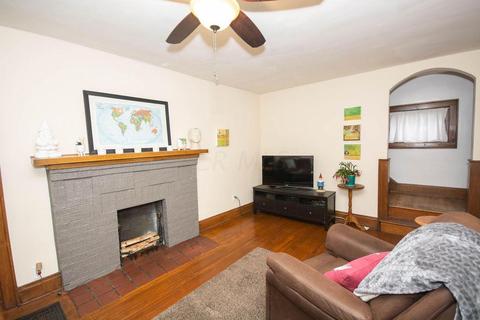 137 E Kelso Rd, Columbus, OH 43202 photo 5